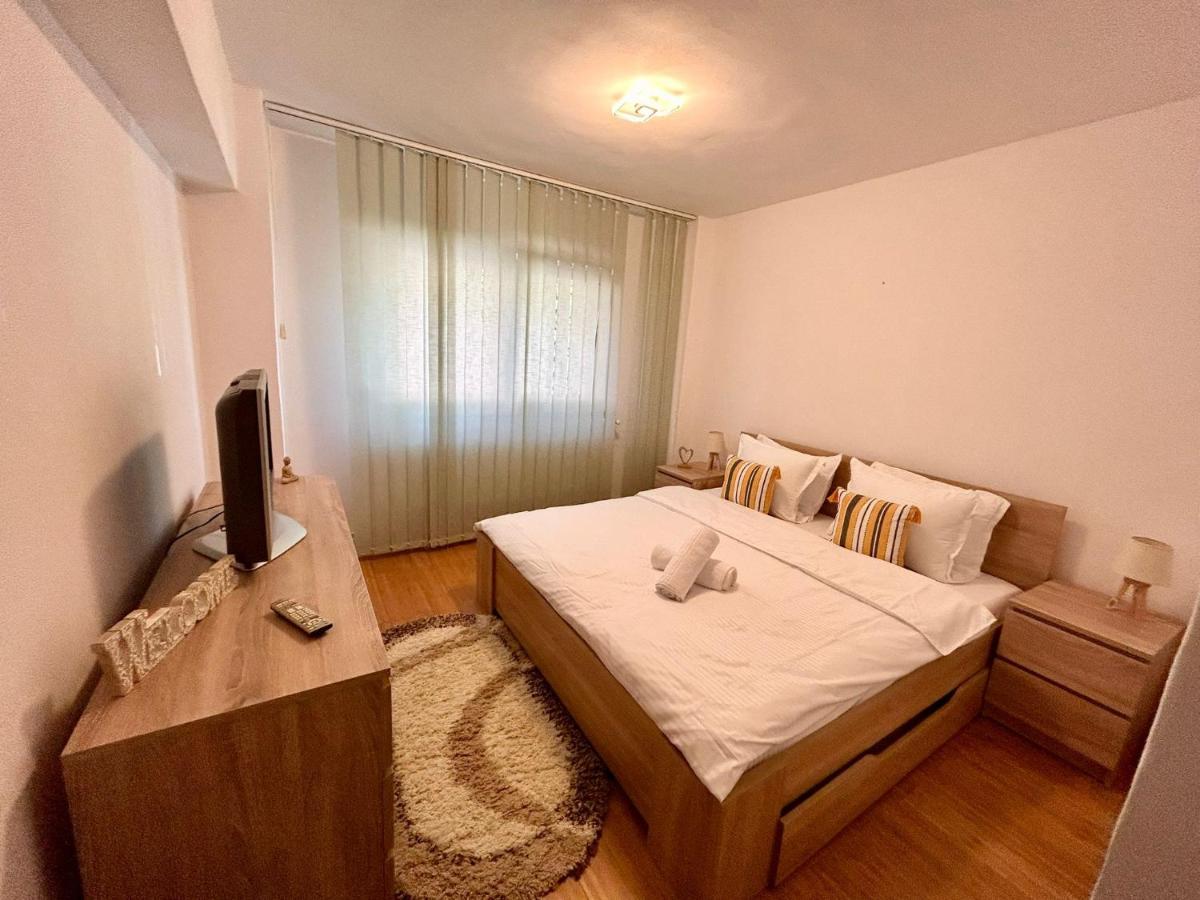 Jad - Familiy 4 Rooms Apartment - Near Forest And Historic Center - Racadau Braşov Buitenkant foto