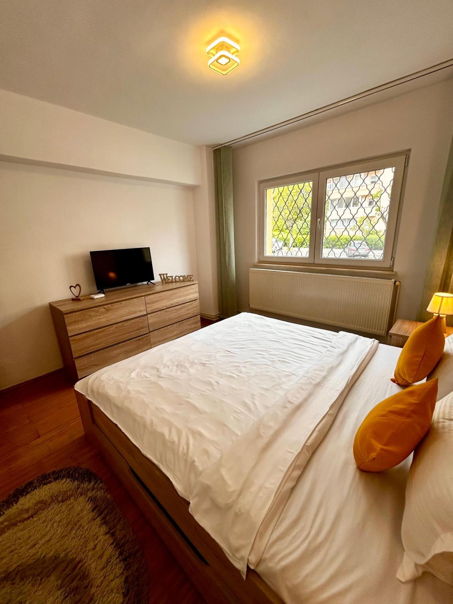 Jad - Familiy 4 Rooms Apartment - Near Forest And Historic Center - Racadau Braşov Buitenkant foto