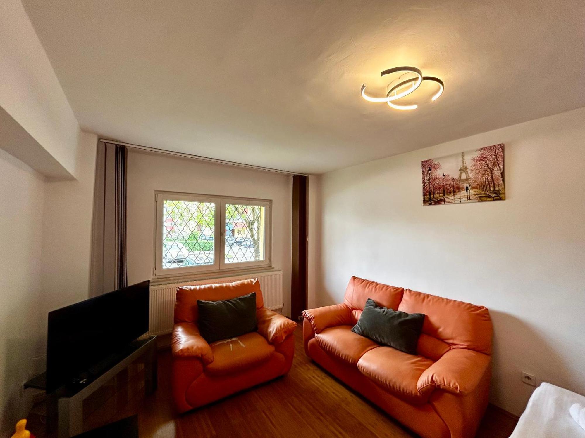 Jad - Familiy 4 Rooms Apartment - Near Forest And Historic Center - Racadau Braşov Buitenkant foto